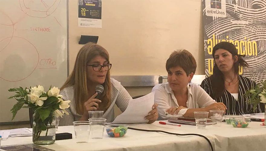 Expositora en Jornadas Autismo y Psicosis en la Infancia - Hospital de día la Cigarra. En texto poner